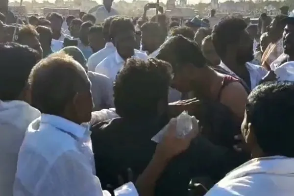 Andhra CM Meeting issue 