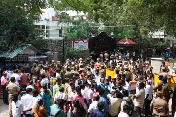Government of Tamil Nadu approves appeal against order not to allow Jayalalithaa to enter memorial building