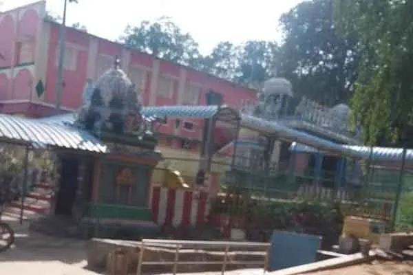 theft at aambur temple police investigating 