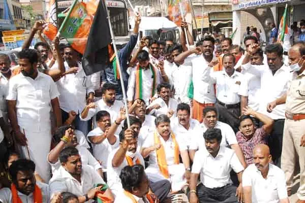 kalaignar statue at madurai bjp not allowed 