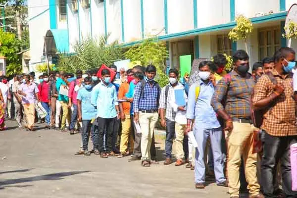 Six thousand people attended interview for eleven vacancy 