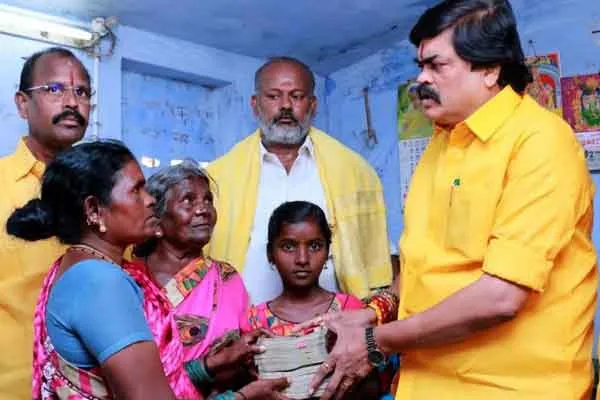 Virudhunagar Achankulam crackers accident collector and minister 
