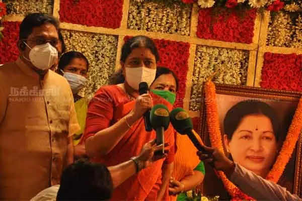 Will premalatha vijayakanth meet sasikala 