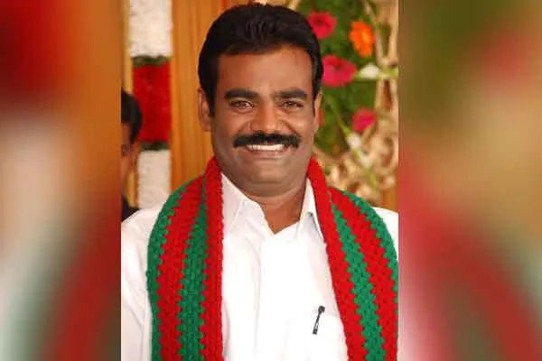 Two MLA's gonna be meet sasikala 