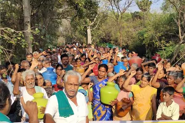 Government to set up concrete base in Keelpavani 
