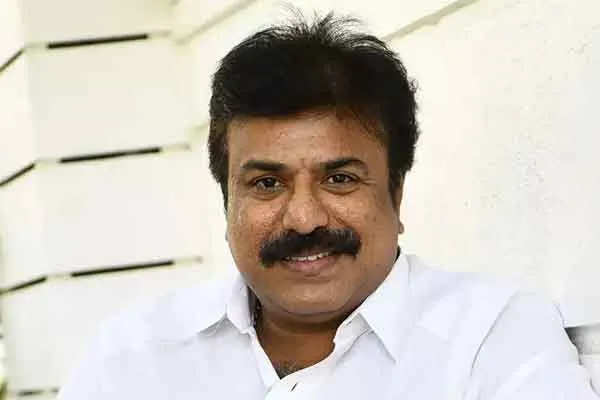 admk and dmdk alliance LK Sudhish planning to meet ops  