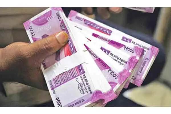 1.97 crore jewelery, silk sarees worth Rs 7 lakh seized Election Flying Troops   