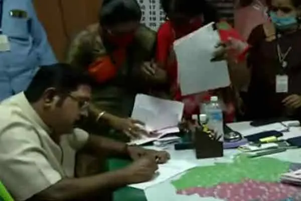 TTV Dinakaran  filed the nomination for Kovilpatti constituency 