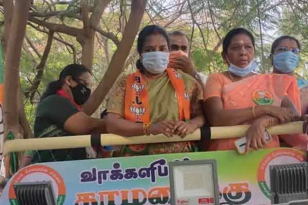 Vanathi Sreenivasan election campaign at covai 
