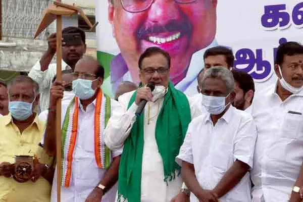 EVKS Elangovan participate in erode congress pro farmers rally  program 