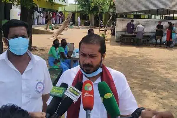 Thamimun Ansari press meet after cast his vote 