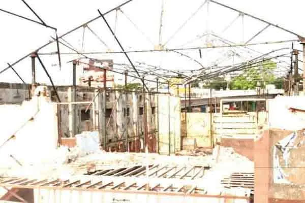 Trichy Ramakrishna theater demolish  