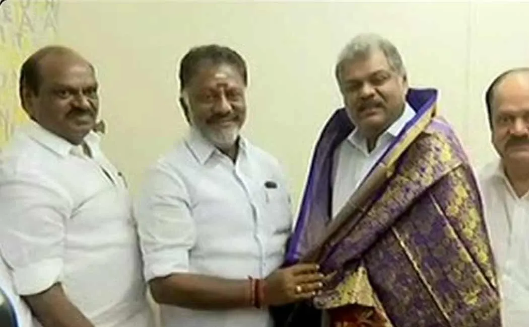 OPS meeting with tmc President GK Vasan