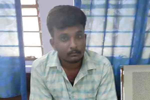 Thasildar arrested who got bribe 