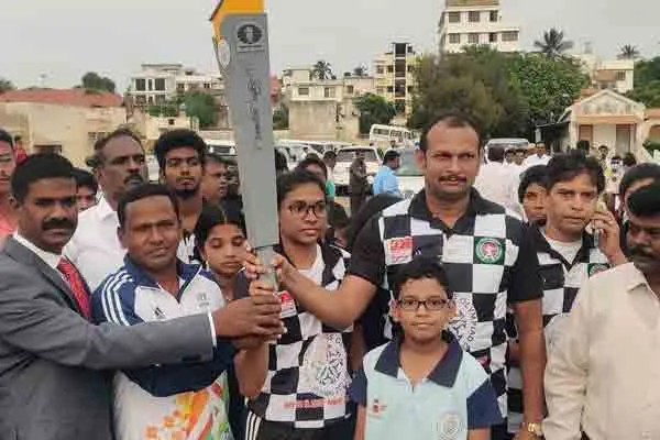 Valluvar Statue of Kanyakumari Welcomes the Chess Olympiad Torch!