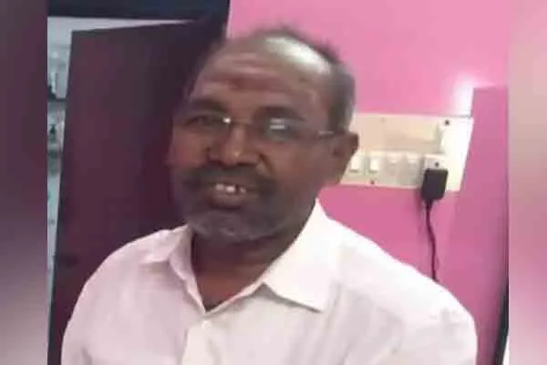 The police chased and caught the School Corespondent's husband