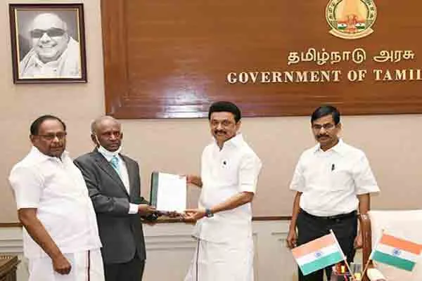 Jayalalitha case Arumugam Samy commission report 