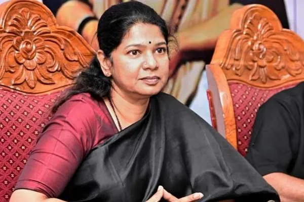 Kanimozhi MP Birthday; Saree ready in Gujarat dmk women wing Ammu Andro 