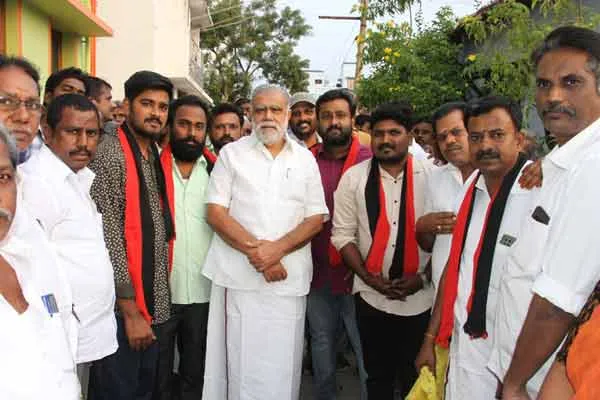 Minister I. Periyasamy met the public and addressed their grievances