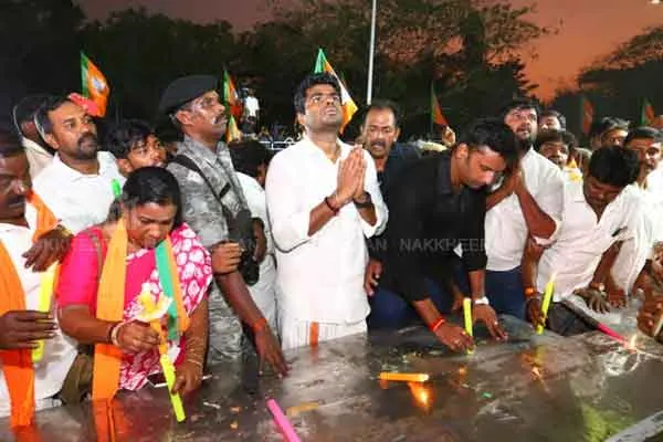 Annamalai met Governor RN Ravi with Colonel. Pandian 