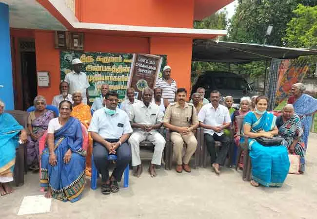 50 km to meet the elderly. S.P. who traveled