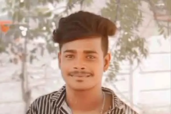 Son passes away near trichy police arrested his father 