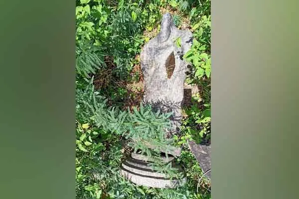 Discovery of 10th century AD idol of Iyenar  
