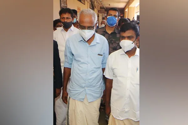 Son trapped by mother Clue  Judgment of the Court of Kerala
