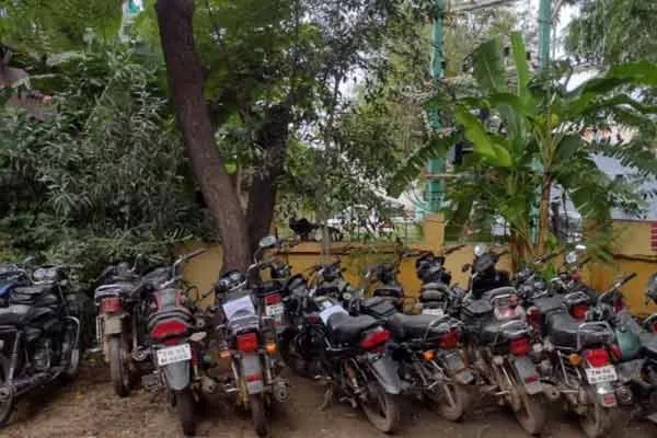 Caught Famous Two Wheeler Robber!
