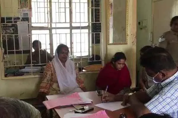female preacher arrested by Dindigul Nilakottai police 