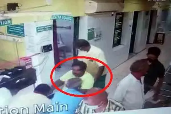 ADMK Shanmugakani jumped from the floor in fear of the police! - Viral Fracture Treatment Video!
