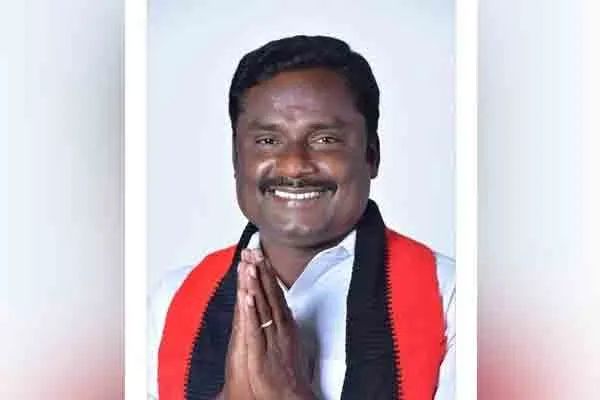 Who will visit the city of Thiruvannamalai? What does the Minister think?