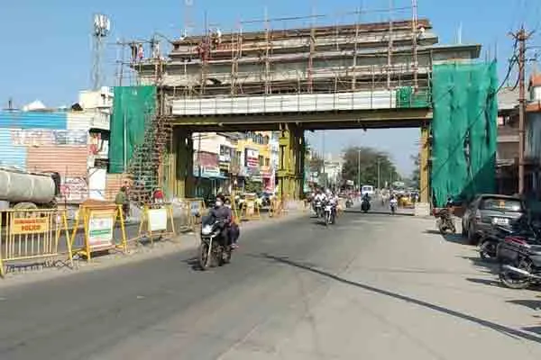 Minister's plan! Delayed flyover opening!