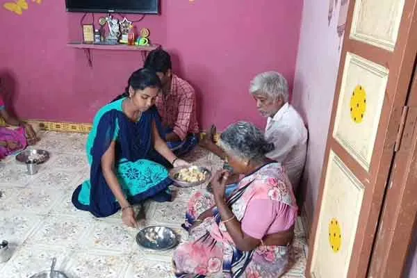 fiance passed away young woman stay with her mother in law  