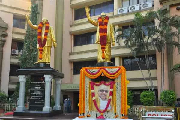 DMK women's team unveils new logo on Kalaignar Memorial Day 
