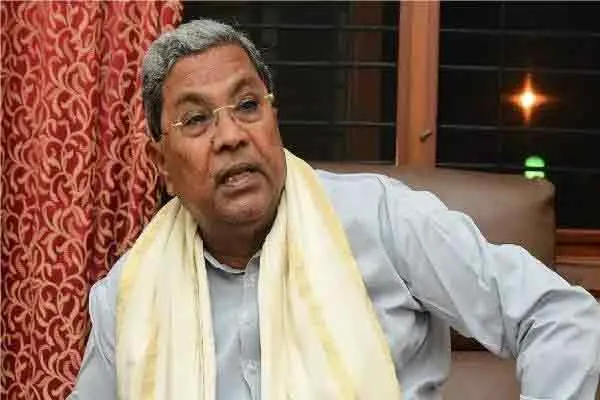 Karnataka CM Issue BJP Sagunthala Nataraj arrested by police 