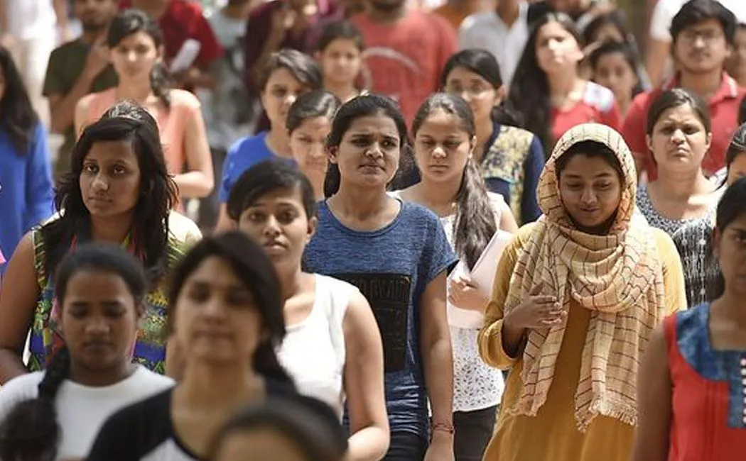 College students praise Kerala Chief Minister Pinarayi Vijayan