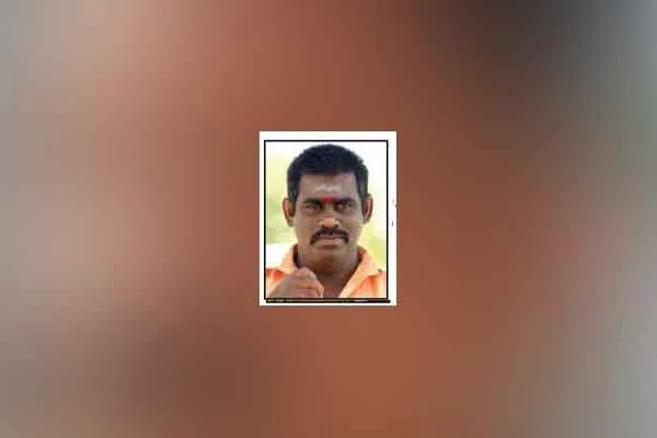 The case of Kodanadu; Three who know the whole secret?
