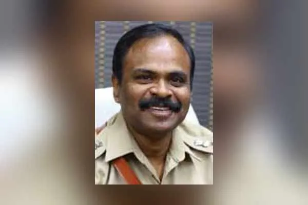 Thenkasi patel woman took gujarat  