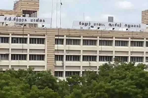 person who came with the national flag at the Vellore Collectorate 