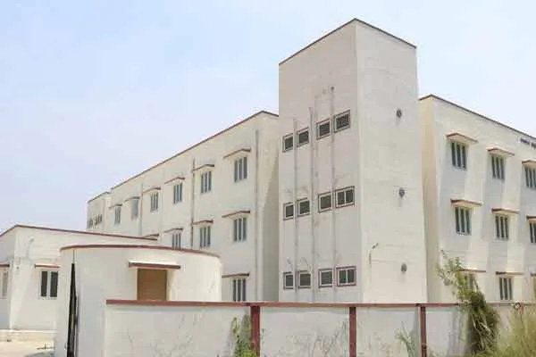 Recommendation to take action against the authorities as  building has been constructed in substandard manner