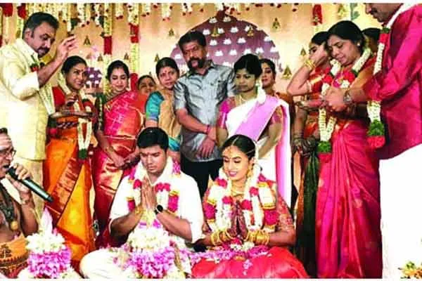 Actor Ponvannan Saranya's family marriage function 