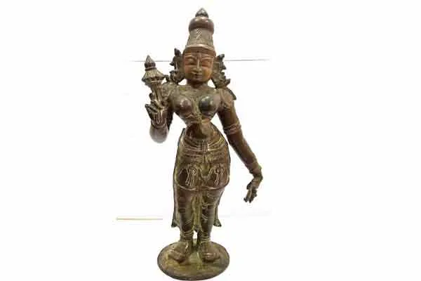Two arrested for trying to sell stolen idol worth crores