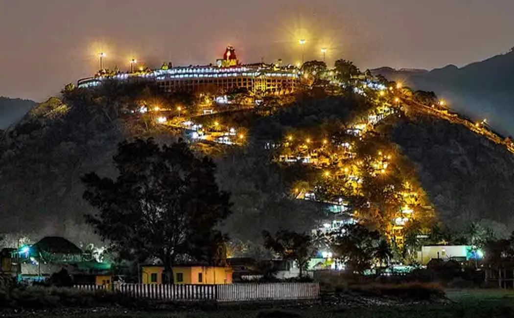 Palani Paladandayuthapani temple land; The case from the Queen of England to the tenants ..!