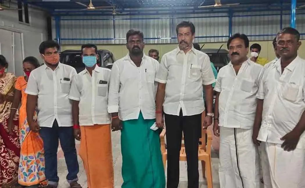 ADMK executives who demanded a refund for the money they bought to drive!