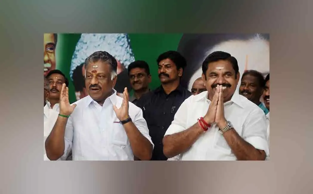 Salem ADMK member Suresh sent advocate notice to EPS and OPS 