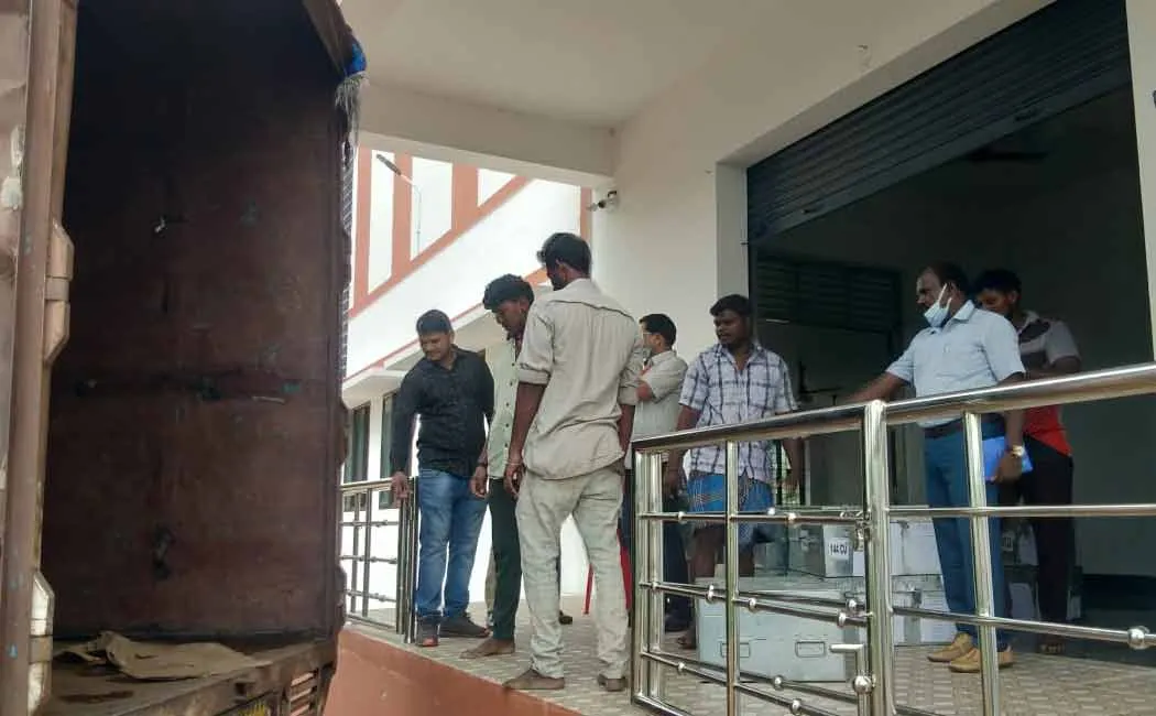  Electronic voting machines taking to uttarpradesh 