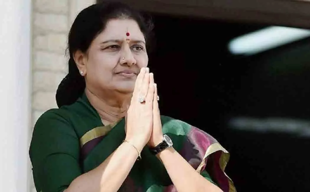 Sasi's plan to pull Rajendra Balaji?