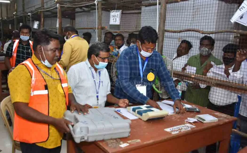 33 arrested for peaceful counting of votes