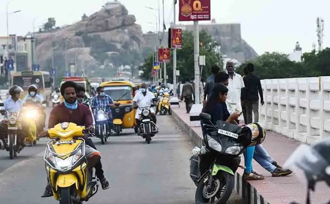 Penalty for parking on Cauvery Bridge